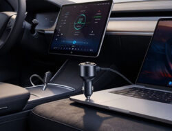 Car Charger Baseus 65W Bisa Cas Laptop Langsung di Dalam Mobil